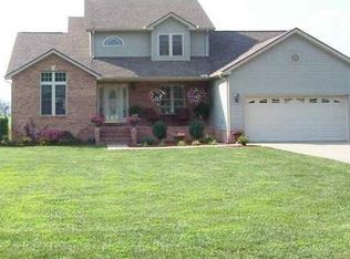 331 River Bend Way, Grayson, KY 41143