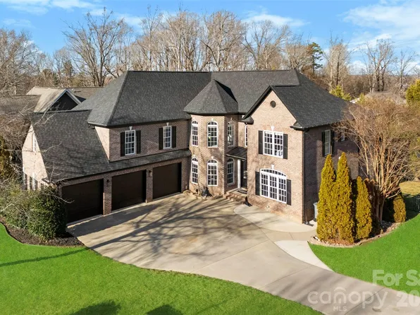 4134 Burnage Hall Rd, Harrisburg, NC 28075