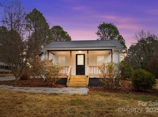 937 Gladstone Rd, Mocksville, NC 27028