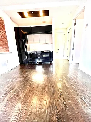 Rented by Nooklyn NYC LLC | media 34