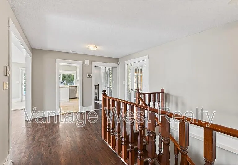 3940 Angus Dr — Photo 15