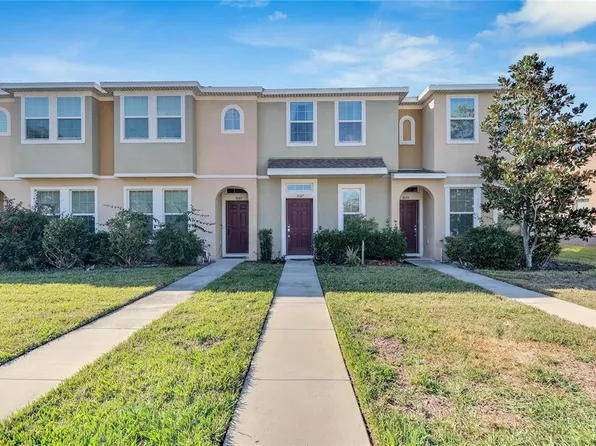 7047 Towering Spruce Dr, Riverview, FL 33578