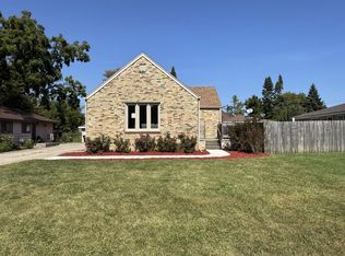 1410 Kremer Ave, Racine, WI 53402