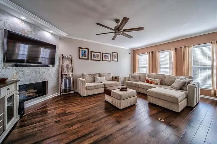 4003 Edgecomb Dr — Photo 11