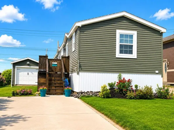 3014 Walsh River Road, Labrador City, NL A2V2S8