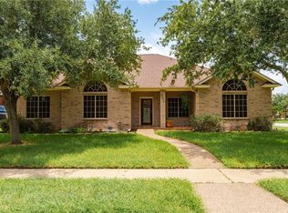 6334 Saint Denis St, Corpus Christi, TX 78414