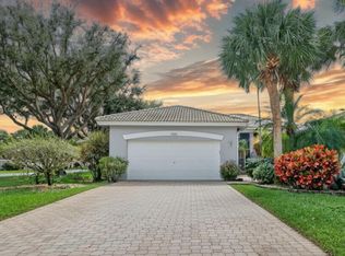 9848 Crescent View Drive S, Boynton Beach, FL 33437