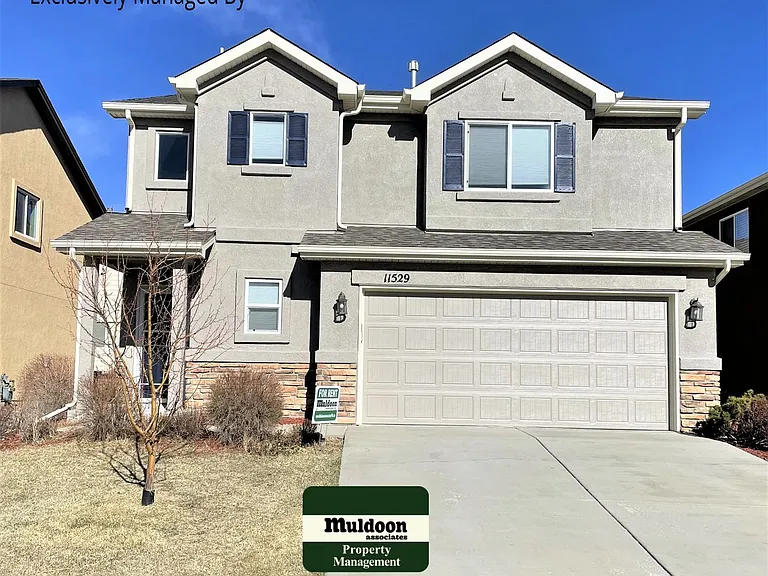 11529 Hibiscus Ln — Photo 1