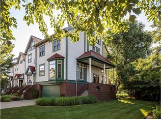 13 Waterfront Dr, Pittsburgh, PA