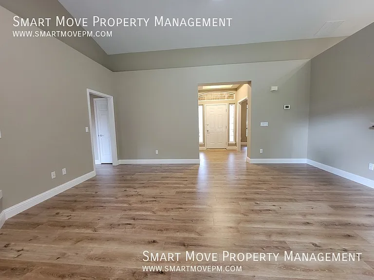 1096 N Glenabby Pl — Photo 5