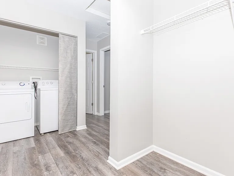 Georgetown Townhomes — Photo 11