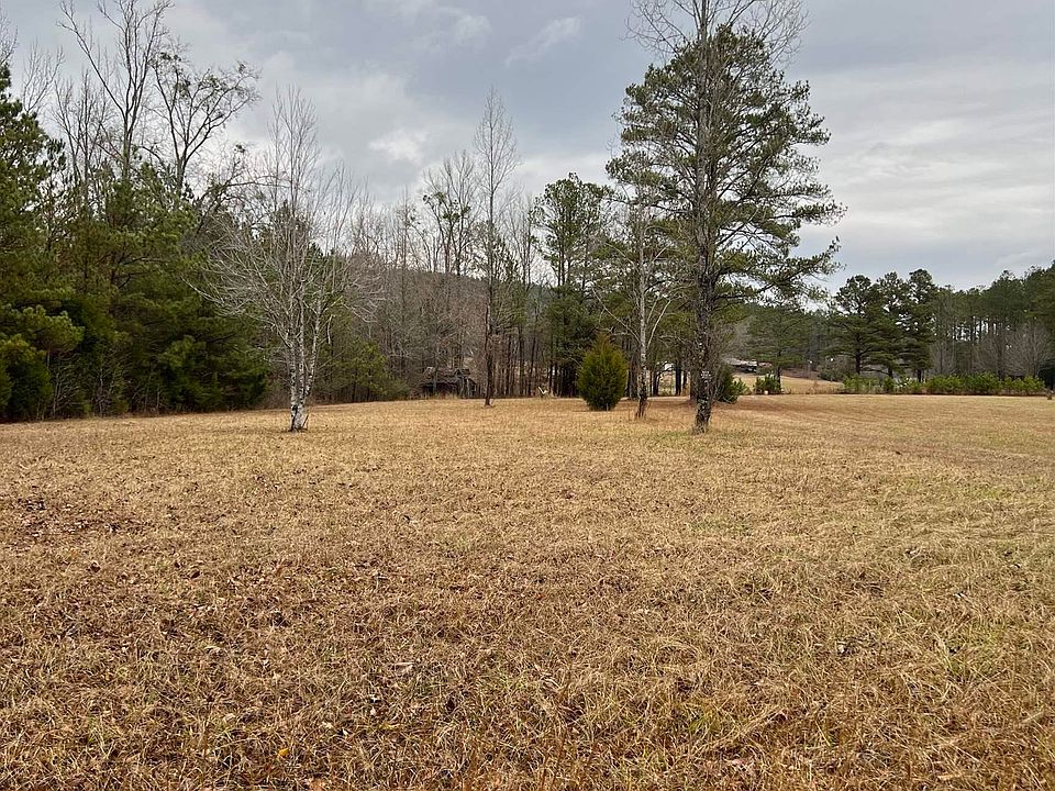2nd image of 245 Forest Bend Rd