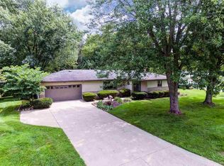 1702 Walnut Creek Blvd, Warsaw, IN