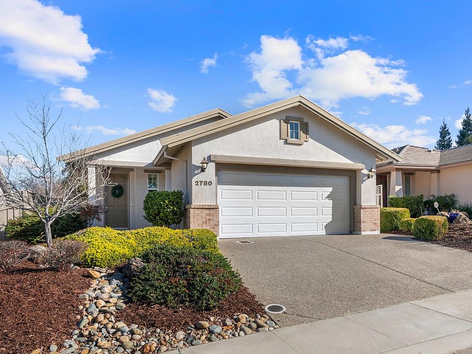 1st image of 2780 Blue Heron Loop