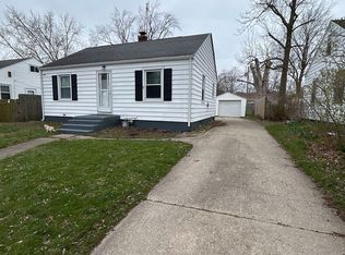 19819 Detroit Ave, South Bend, IN 46614