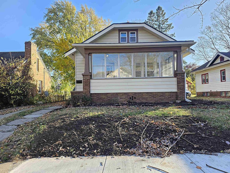 1st image of 1637 9th Ave