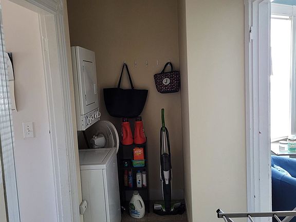 5 Irving St. #1 Somerville (Davis Square) Shared Unit Phot