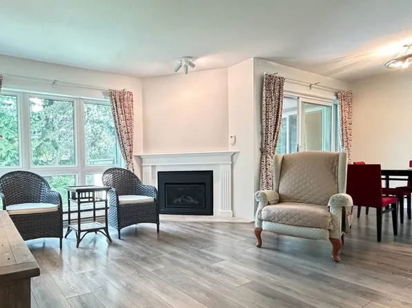 2970 Linwood St #402, Burnaby, BC V5G 1N5