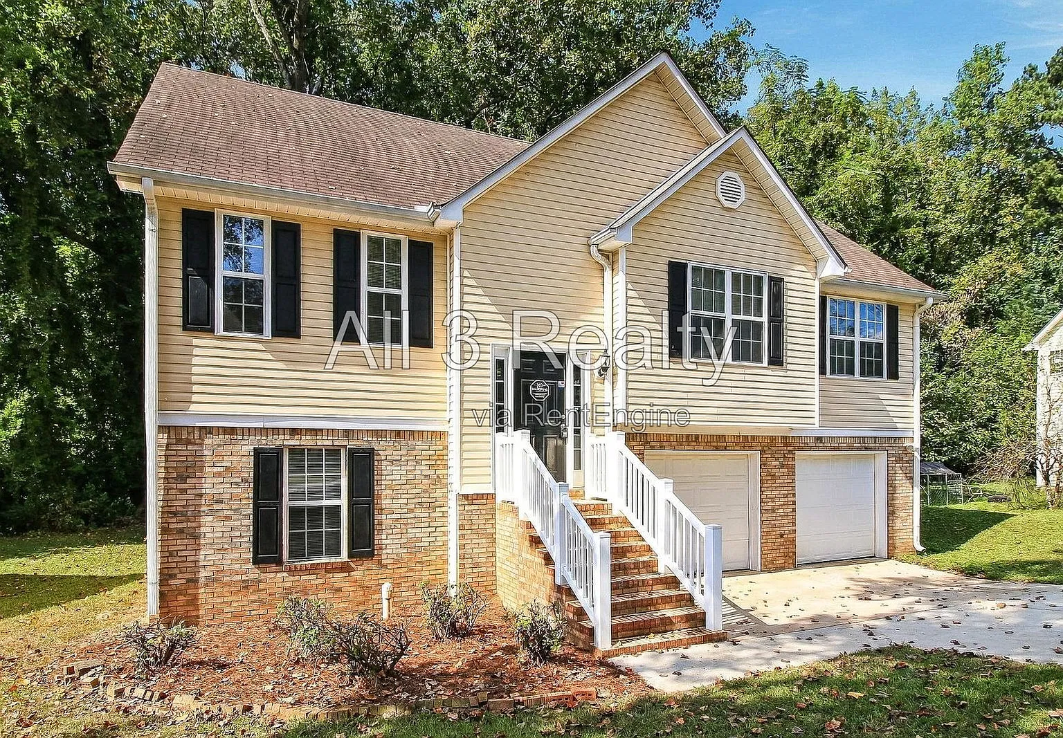 4 bed, 3.0 bath, 1248 sqft, $1,795 — Photo 2