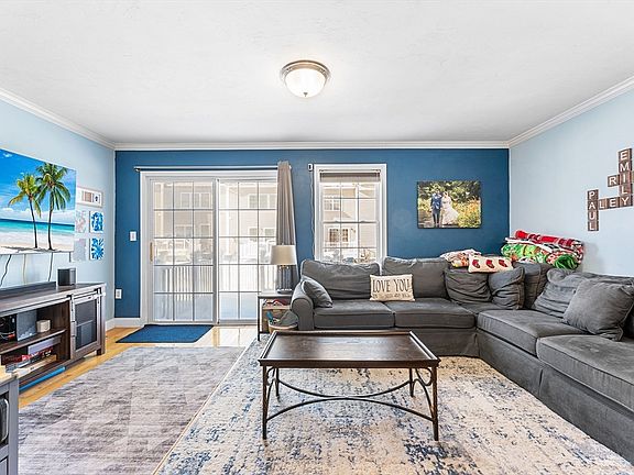 5th image of 48 Whispering Pine Cir Unit 48