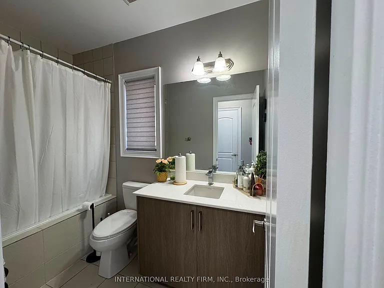 45 Daisy Meadow Cres — Photo 14
