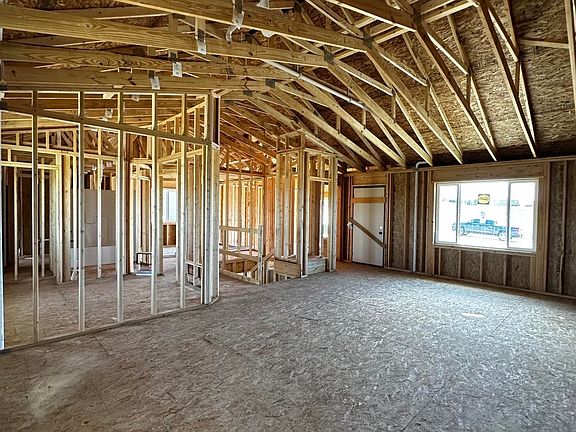 5th image of 538 Denali Dr