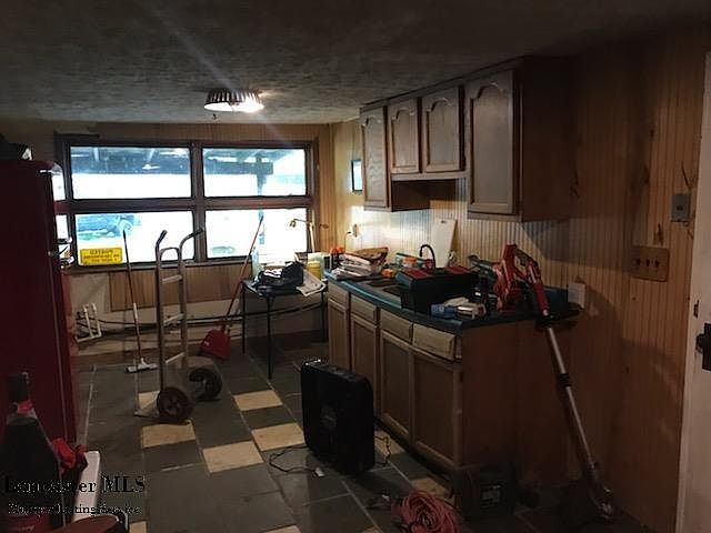 2nd image of 341 Blue Valley Rd SE