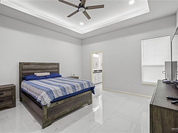 5th image of 2309 Dorado Dr