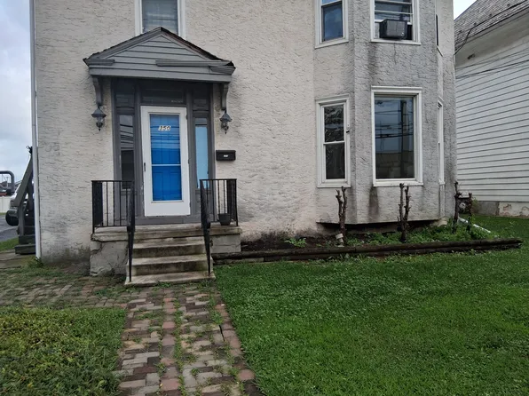 350 E Main St #1, New Holland, PA 17557