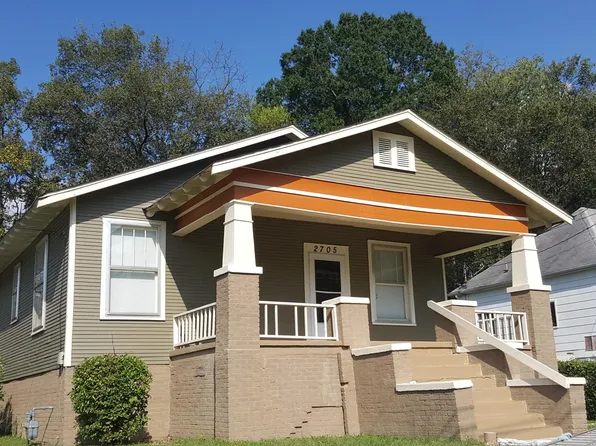 2705 E 13th St, Chattanooga, TN 37404