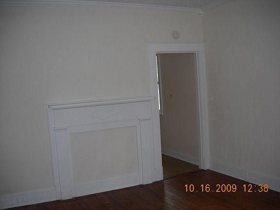 3rd image of 2620 Greenway Ave
