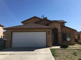 11932 Mesquite Miel Dr, El Paso, TX 79934