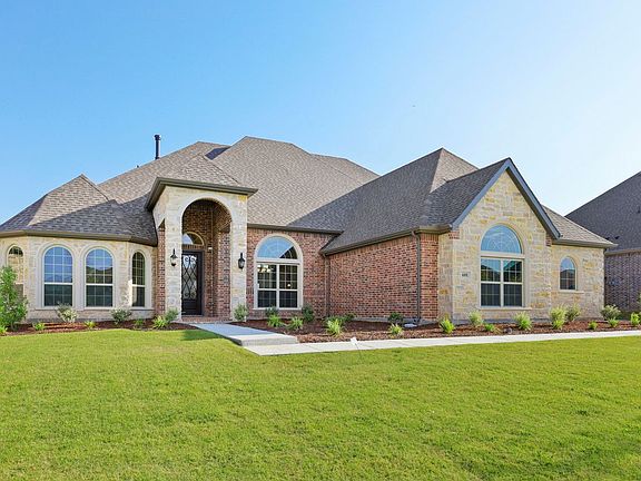3rd image of 601 Winslow Ln