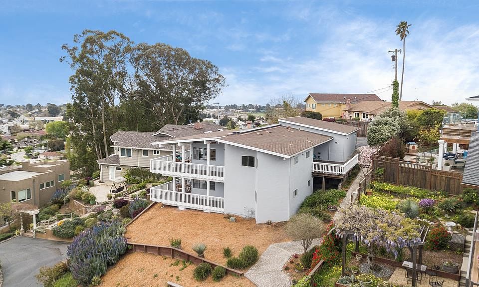 1st image of 433 Miramar Dr