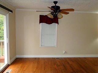 5th image of 1202 N Park Ave