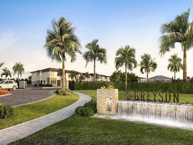 1st image of 640 Pioneer Way