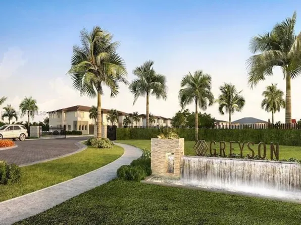 640 Pioneer Way, Royal Palm Beach, FL 33411