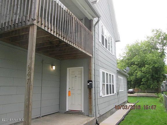 2nd image of 947 Muskegon Ave NW