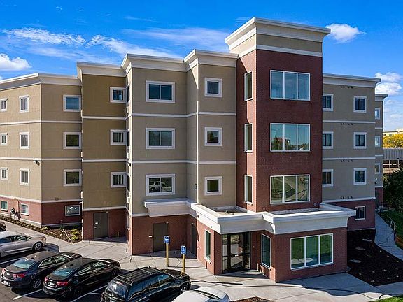 2nd image of 1040 Como Ave SE #610824f91