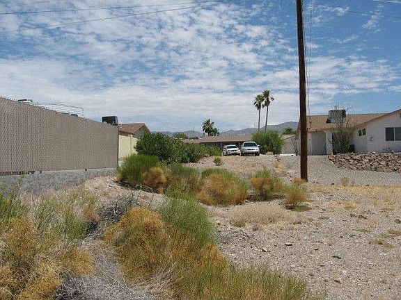 4th image of 861 Scout Dr