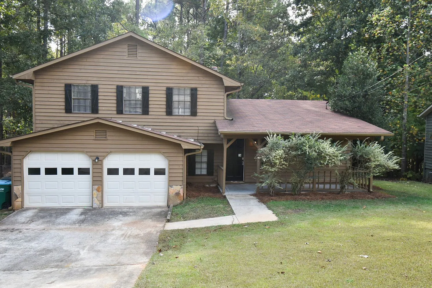 2745 Varlet Ct photo 1