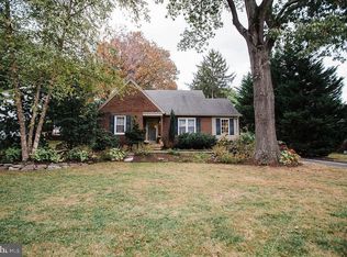 151 E Roseville Rd, Lancaster, PA 17601