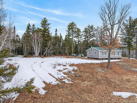 4th image of 1056 Halcomb Rd