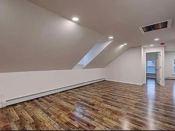 5th image of 79 Wendell St #3