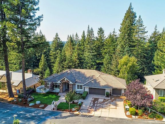 3rd image of 609 Lassen Park Ct