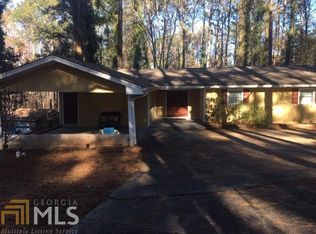 868 Pinecrest Cir, Lilburn, GA 30047