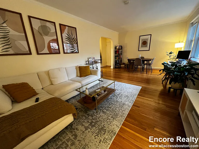 22 Fairbanks St #14 — Photo 1