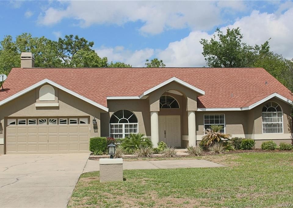 1st image of 68 Cypress Blvd W