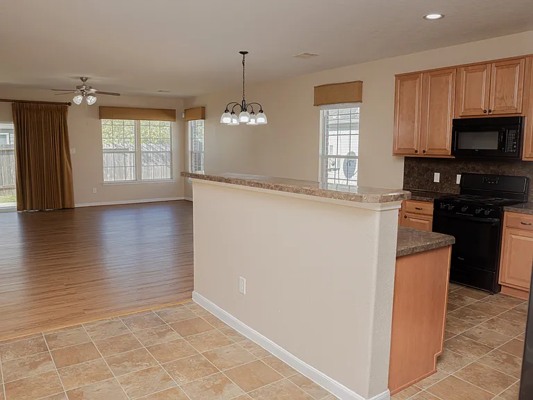 29735 Legends Green Dr — Photo 5
