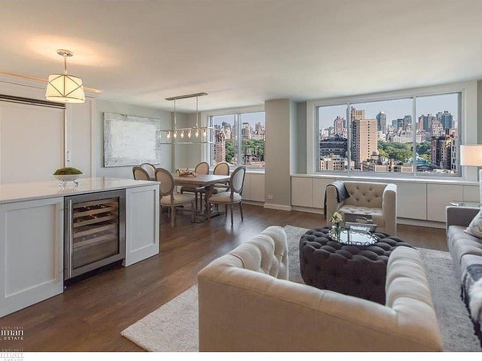 1st image of 2025 Broadway #24CDE